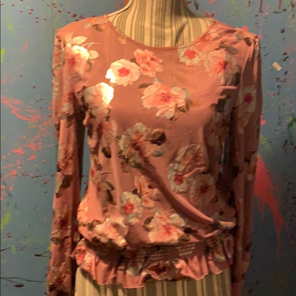 Like new Long sleeve sheer shirt with tank top